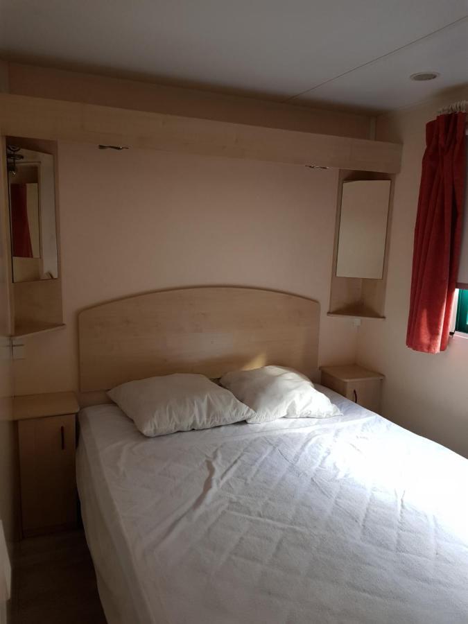 Camping Au Bois Dormant Hotel Chauffour-sur-Vell Luaran gambar