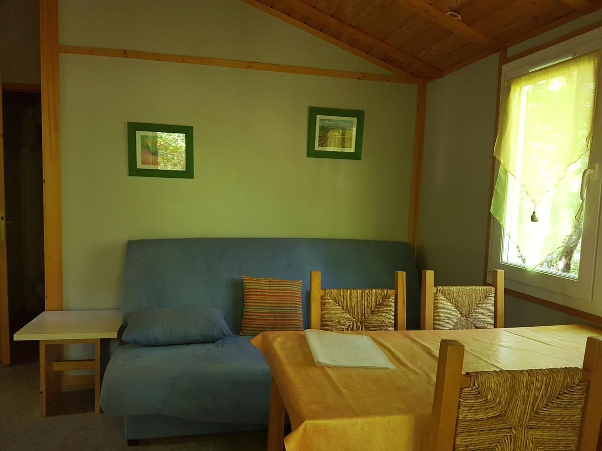 Camping Au Bois Dormant Hotel Chauffour-sur-Vell Luaran gambar