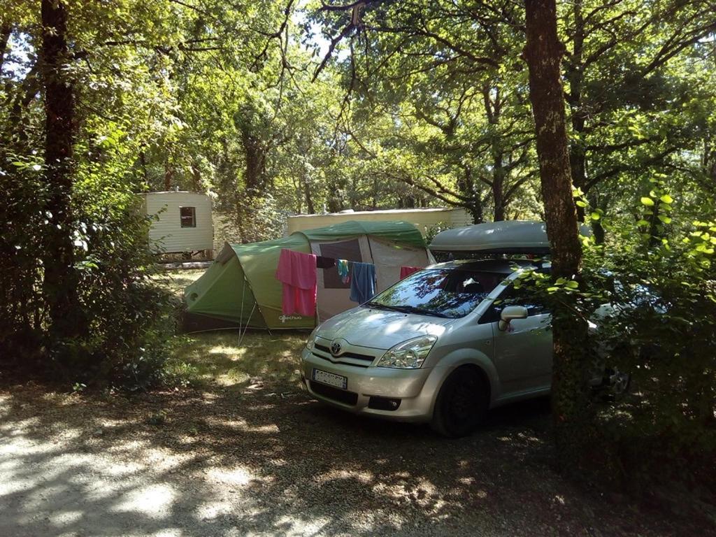 Camping Au Bois Dormant Hotel Chauffour-sur-Vell Luaran gambar