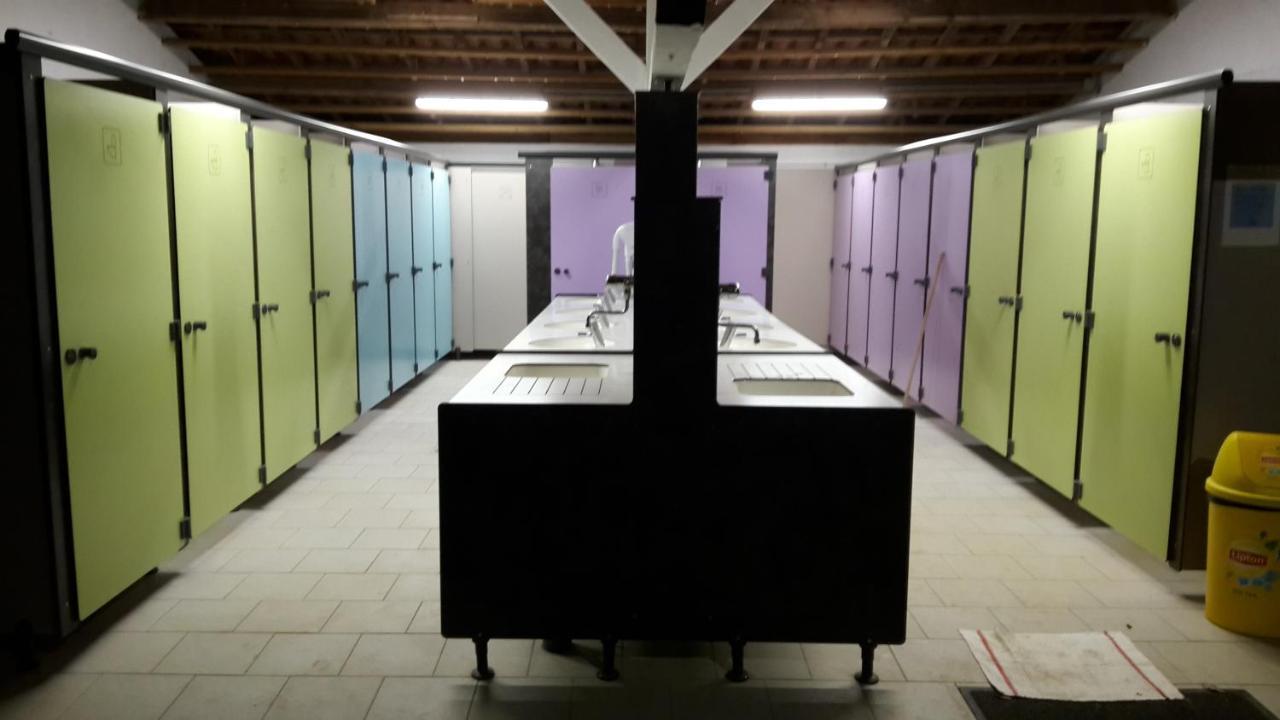 Camping Au Bois Dormant Hotel Chauffour-sur-Vell Luaran gambar
